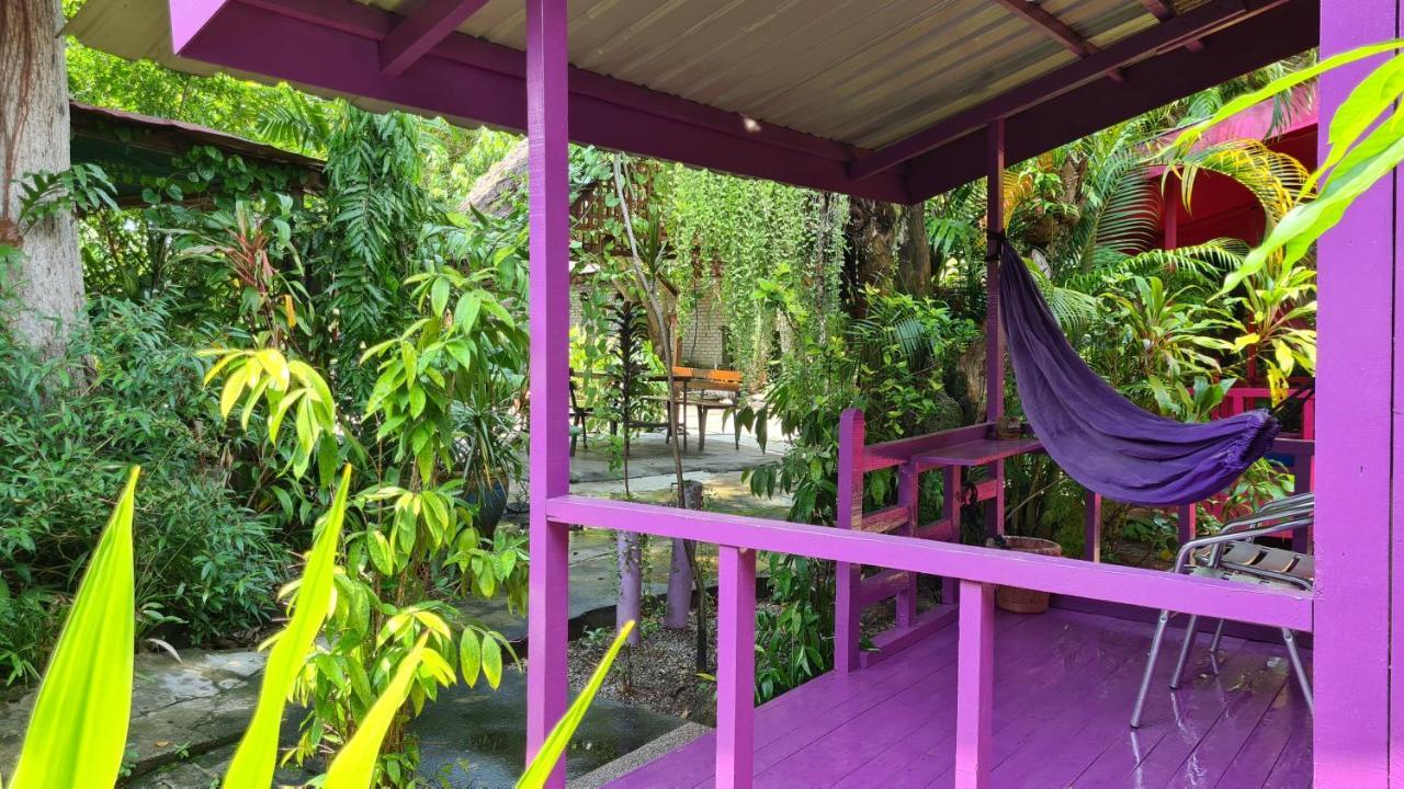 Gecko Guesthouse Pantai Cenang  Exteriér fotografie