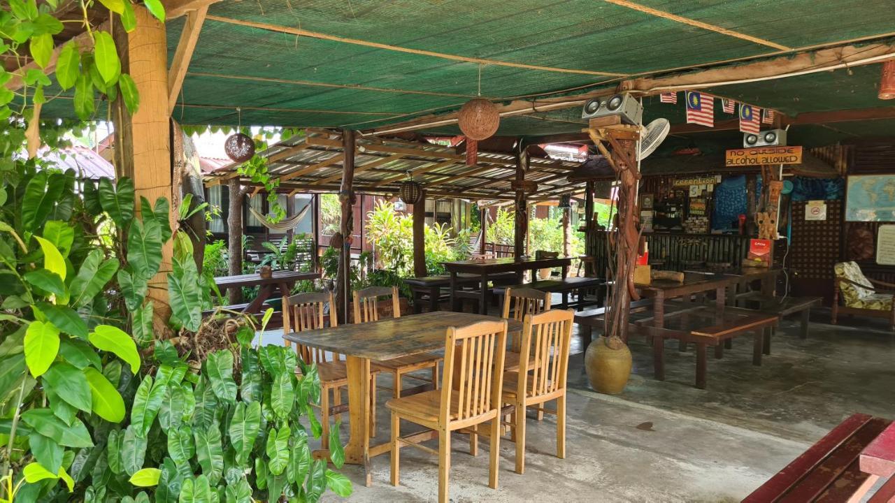Gecko Guesthouse Pantai Cenang  Exteriér fotografie