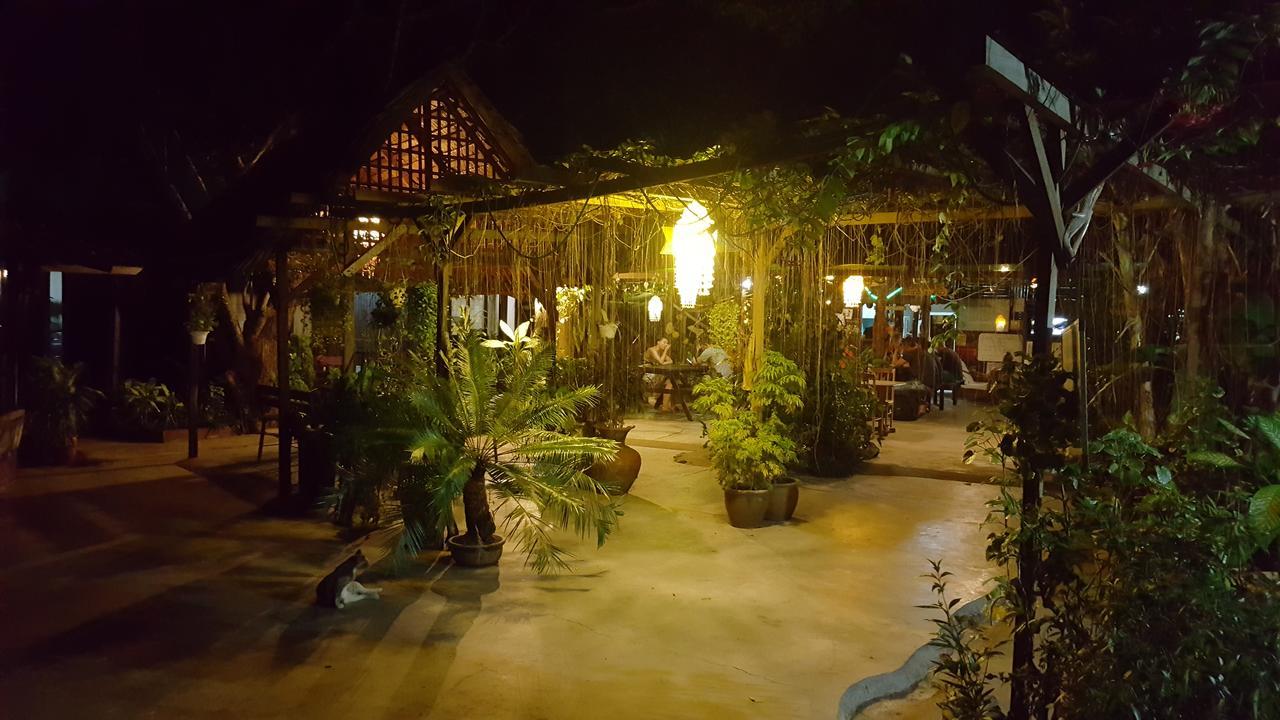 Gecko Guesthouse Pantai Cenang  Exteriér fotografie