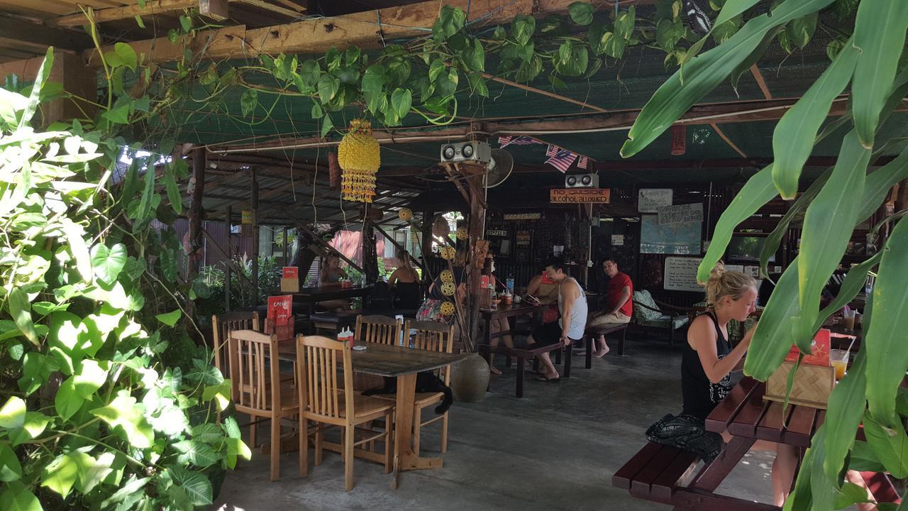 Gecko Guesthouse Pantai Cenang  Exteriér fotografie